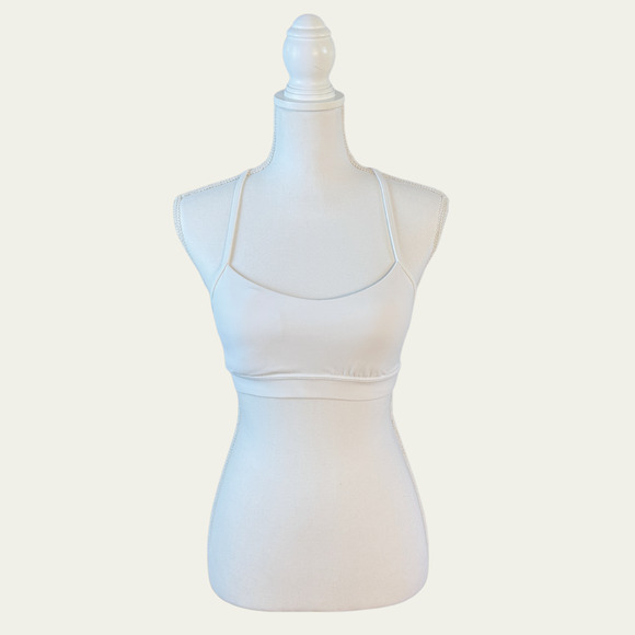 2 Lululemon Wunder Train Sports Bras size 8 Strappy Back Yoga Racer Padded Run - Picture 8 of 10